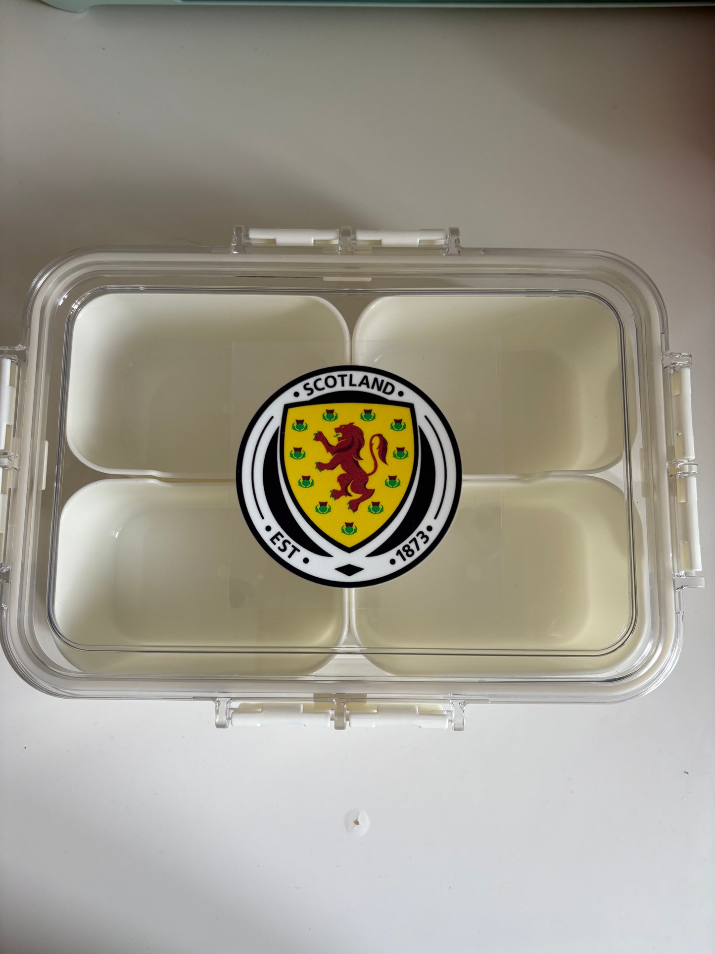Football fans snack box - Scotland